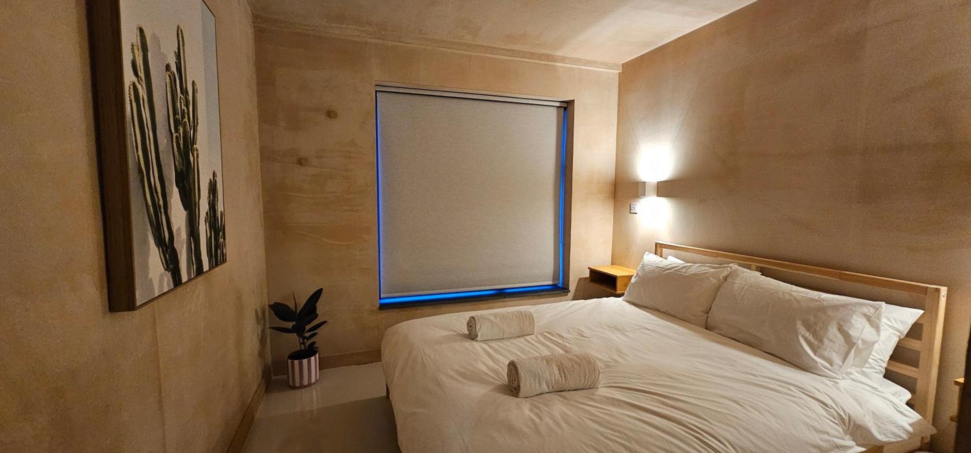 Shorebreak Apartment